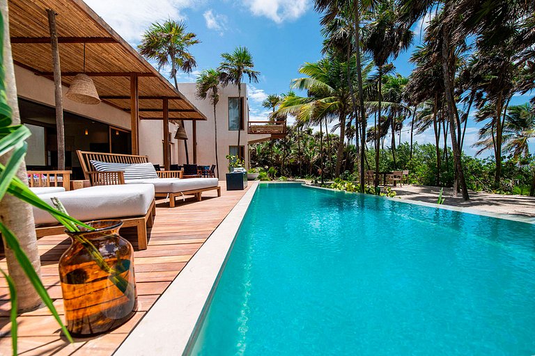 Tul046 - Preciosa villa frente al mar en Tulum, México