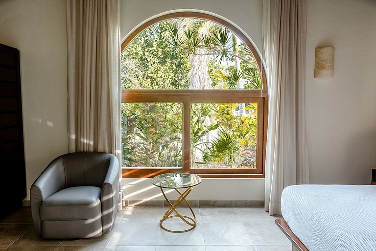 Pcr015 - Sumptuous 4 bedroom villa in Playa Del Carmen