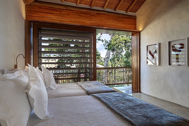 Bah056 - Incroyable propriété de 10 suites à Trancoso