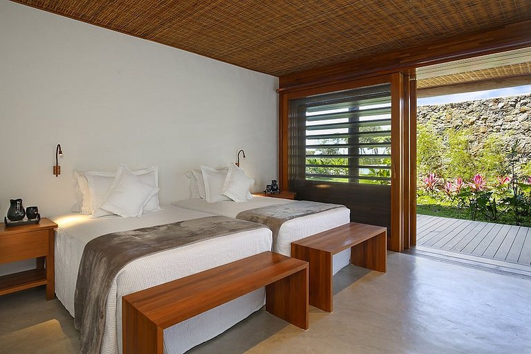 Bah056 - Increíble propiedad de 10 suites en Trancoso