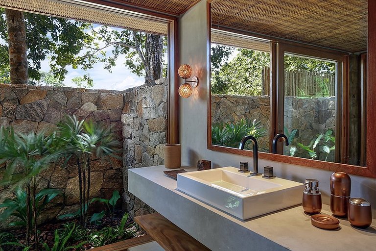 Bah056 - Spectacular property of 10 suites in Trancoso