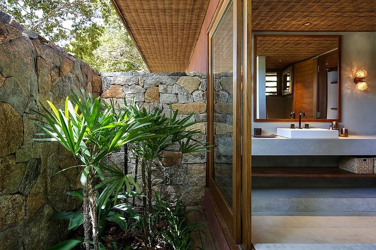 Bah056 - Incroyable propriété de 10 suites à Trancoso