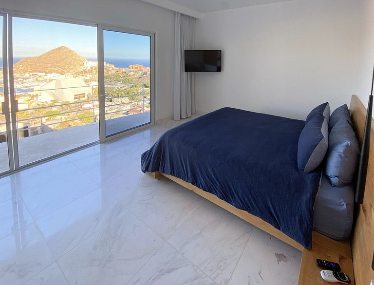 Cab030 - Modern 9 suites villa with sea views in Cabo