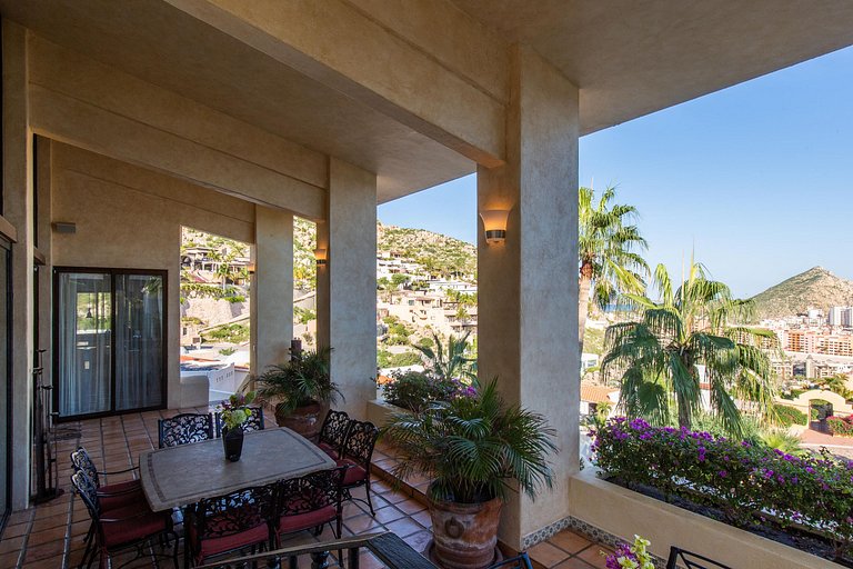 Cab029 – Luxurious villa with pool in Pedregal, Los Cabos