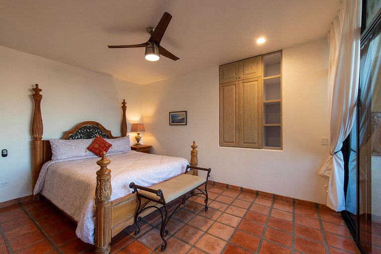 Cab029 – Luxuosa mansão com piscina em Pedregal, Los Cabos