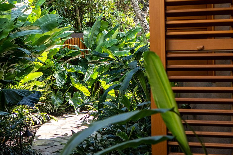 Bah306 - Villa neuve en bord de mer