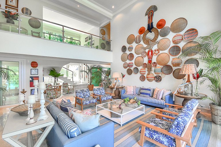Ang013 - Sea front villa in Angra