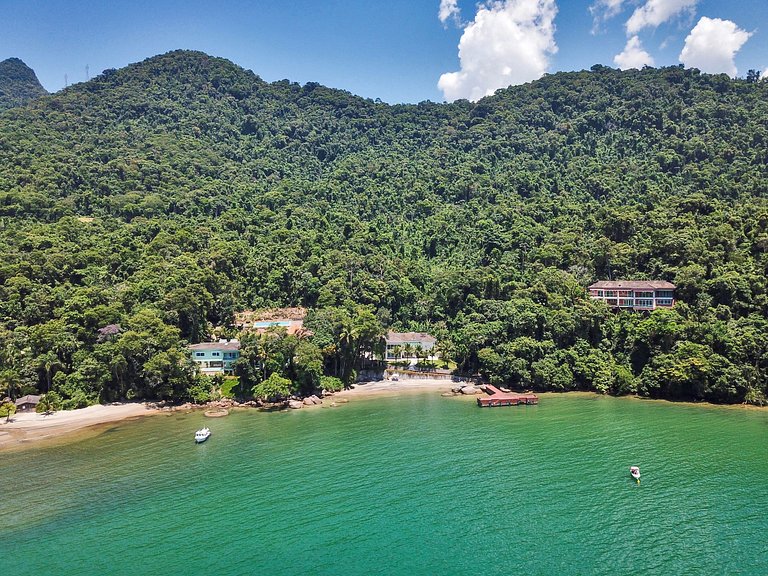Ang013 - Sea front villa in Angra