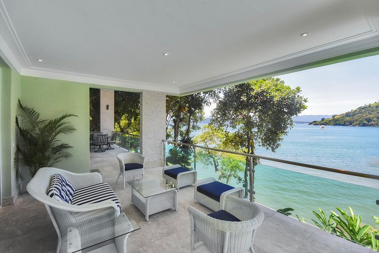 Ang013 - Villa frente mar em Angra