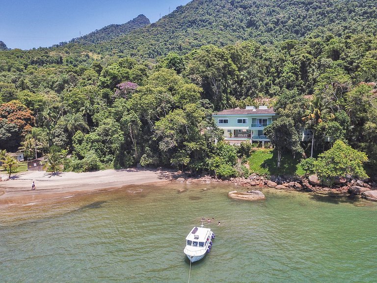 Ang013 - Sea front villa in Angra
