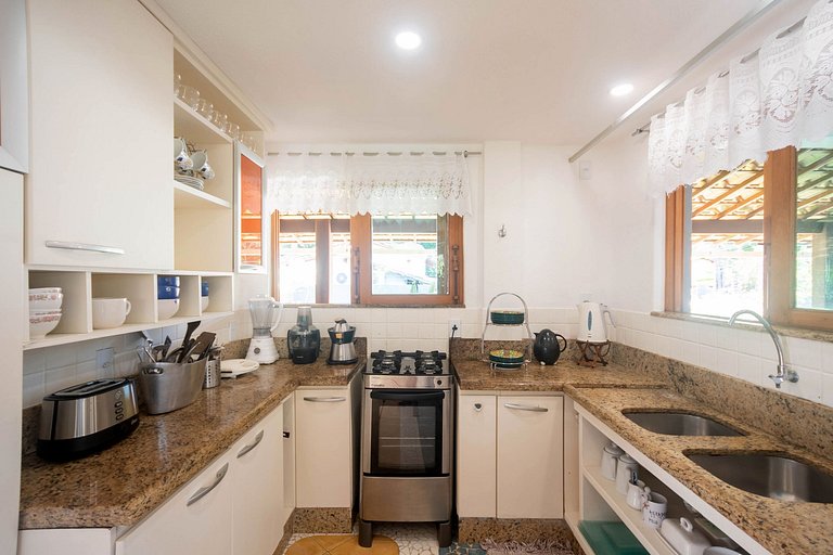 Bah230 - Casa alto padrão em Arraial d´Ajuda