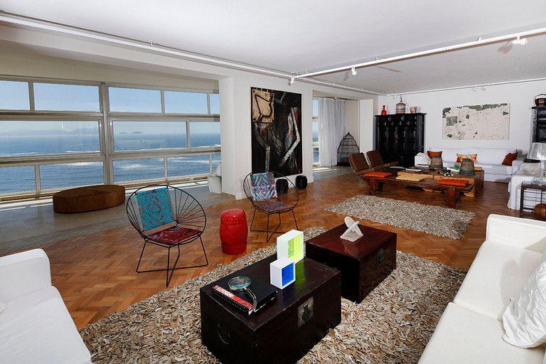 Rio231 - Apartamento frente-mar em Copacabana