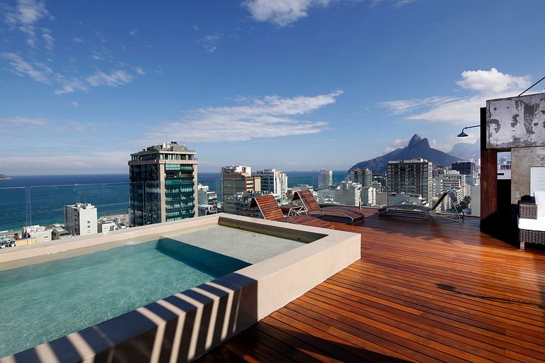 Penthouse in Ipanema, luxury apartment Rio, General Osorio,