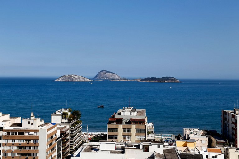 Penthouse in Ipanema, luxury apartment Rio, General Osorio,