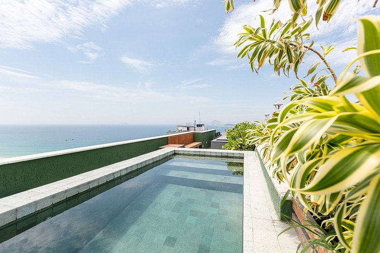 Rio089 - Triplex beach view penthouse in Ipanema