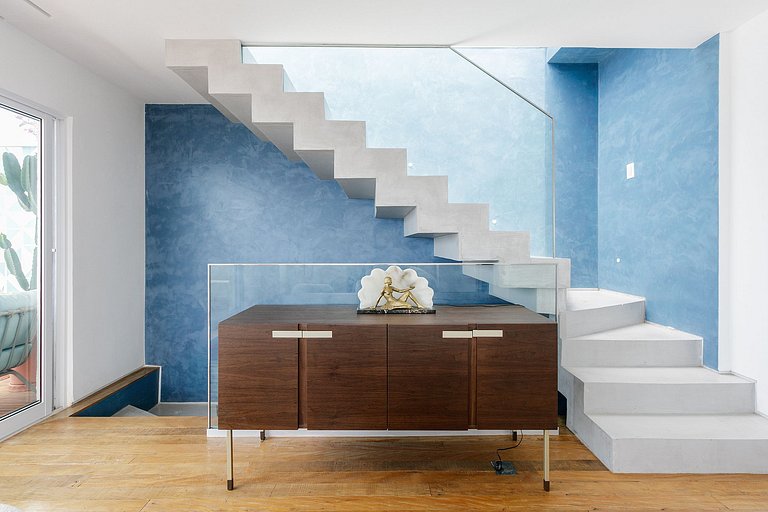 Rio089 - Cobertura triplex com vista para o mar em Ipanema