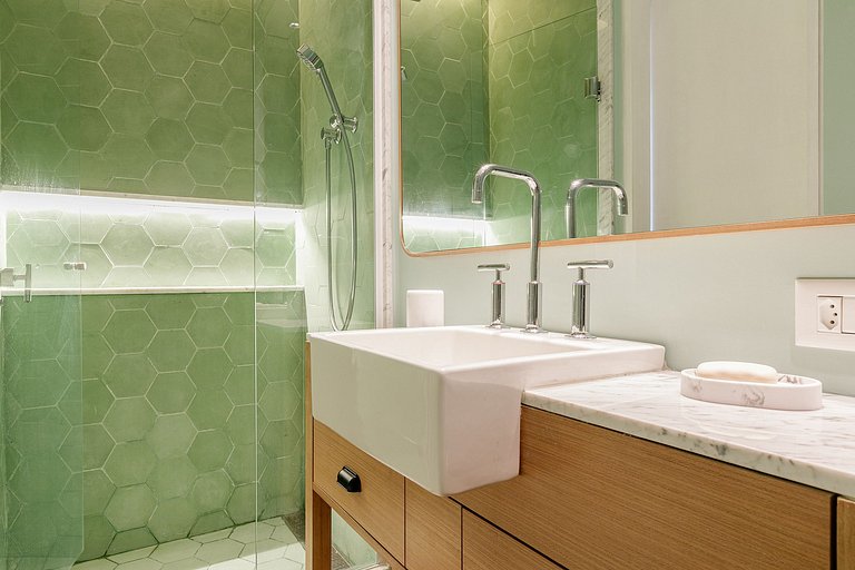 Rio089 - Triplex beach view penthouse in Ipanema