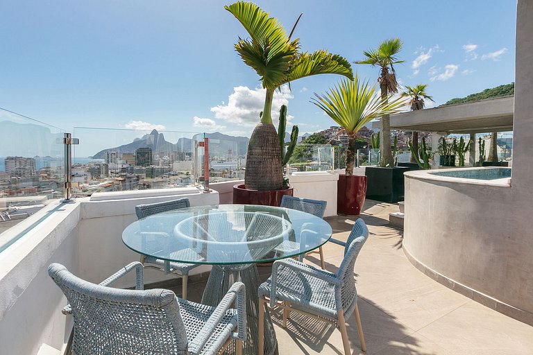 Rio072 - Penthouse with breathtaking view pool in Copacabana
