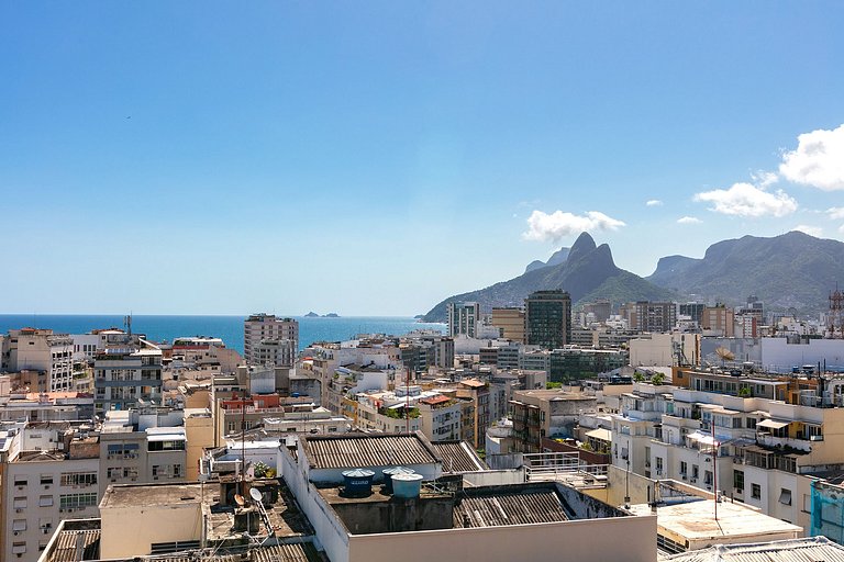 Rio072 - Penthouse with breathtaking view pool in Copacabana
