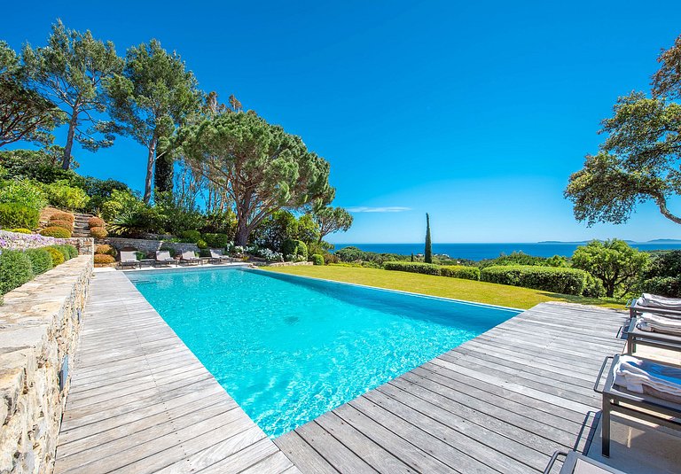 Azu042 - Villa facing the ocean in La Croix-Valmer