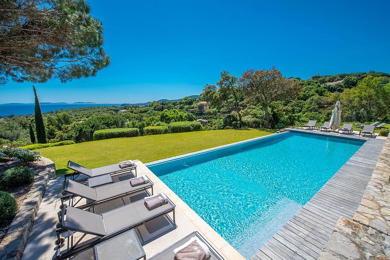 Azu042 - Villa facing the ocean in La Croix-Valmer