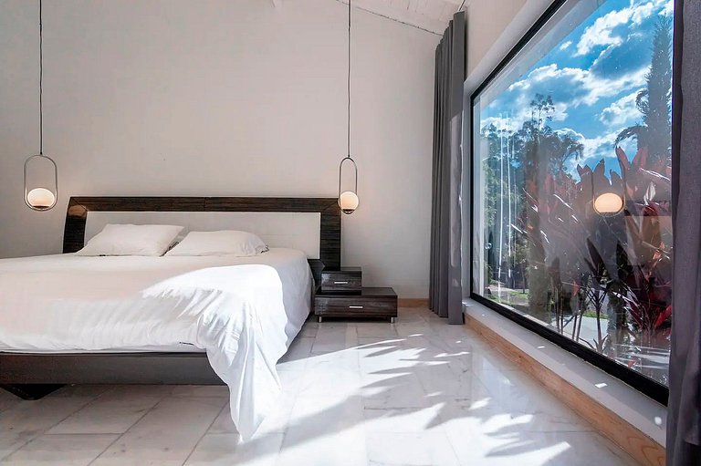 Med052 - Luxurious house with pool in El Poblado