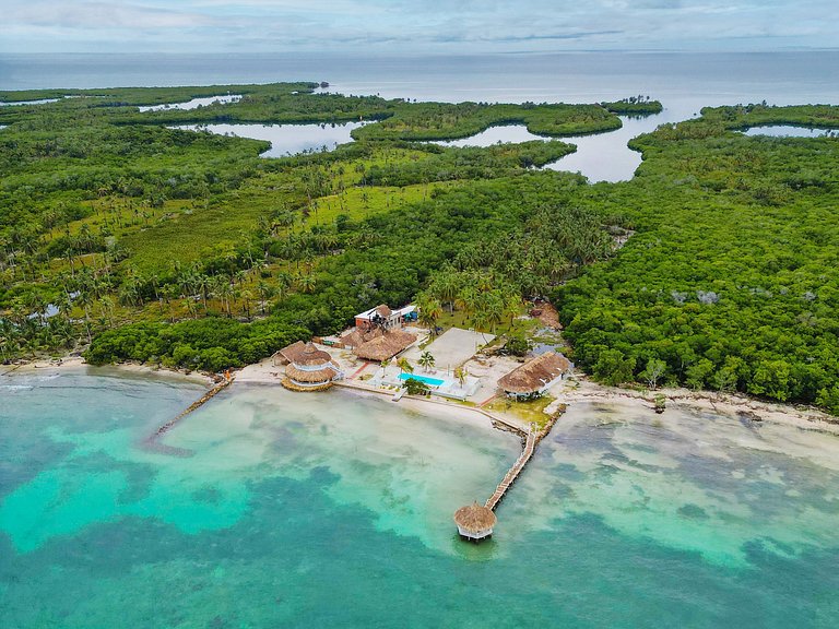 Car023 - Magnifique maison sur l'Ile de Tintipan