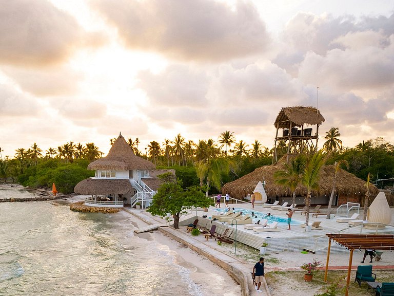 Car023 - Magnífica casa na Ilha Tintipan