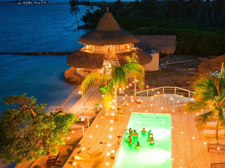 Car023 - Magnifique maison sur l'Ile de Tintipan