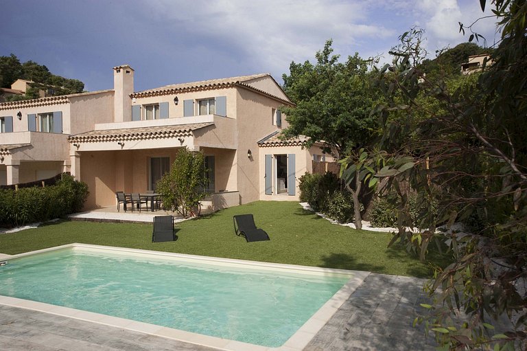 Azu010 - Hermosa villa de verano en La Croix-Valmer