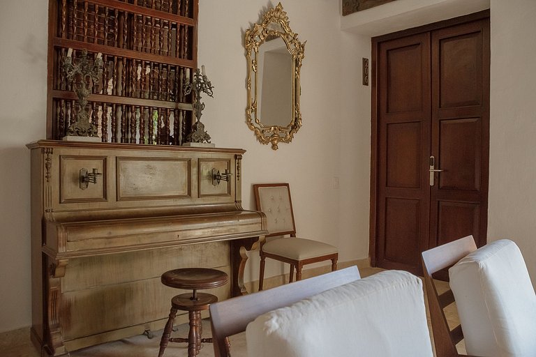 Car038 - Luxurious classic villa in Cartagena's old town