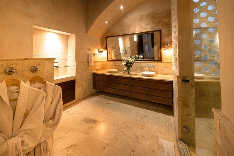 Car038 - Luxurious classic villa in Cartagena's old town