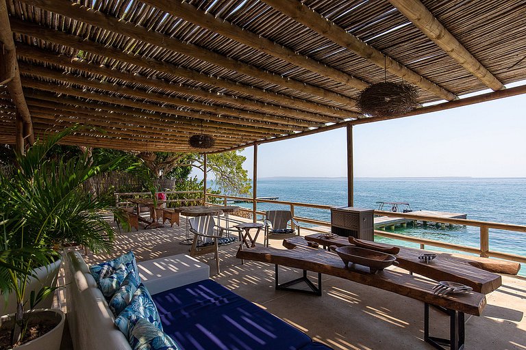Car055 - Beautiful beach house in Islas del Rosario