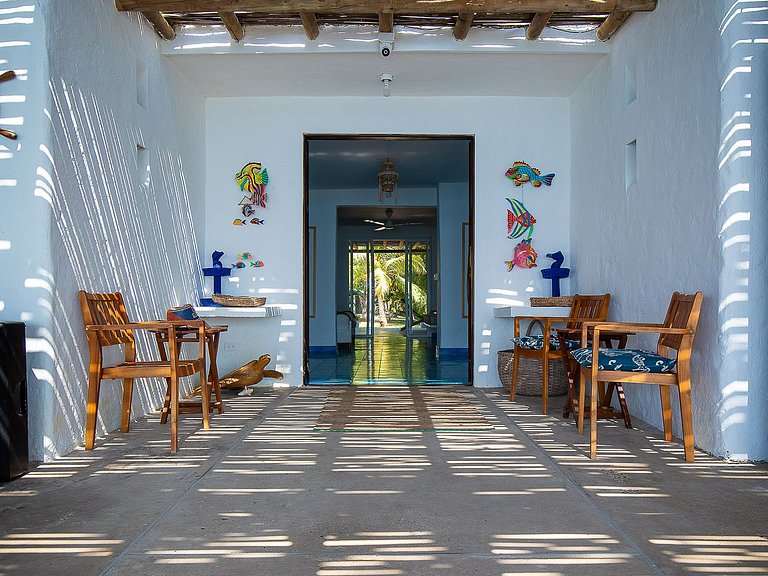 Car055 - Hermosa casa de playa en Islas del Rosario