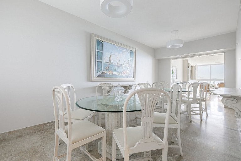 Rio257 - Duplex penthouse with sea view in Ipanema