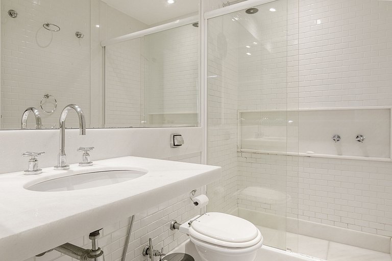 Rio257 - Duplex penthouse with sea view in Ipanema