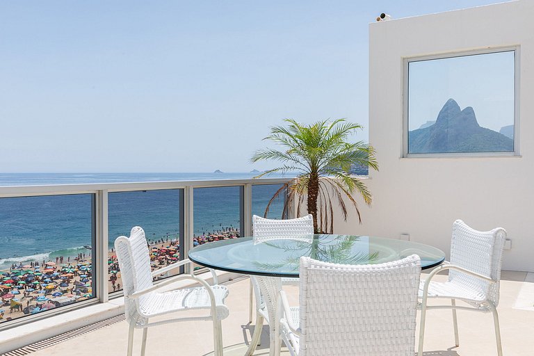 Rio257 - Penthouse de dos pisos con vista al mar en Ipanema