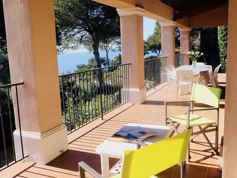 Azu012 - Holiday Villa in La Croix-Valmer