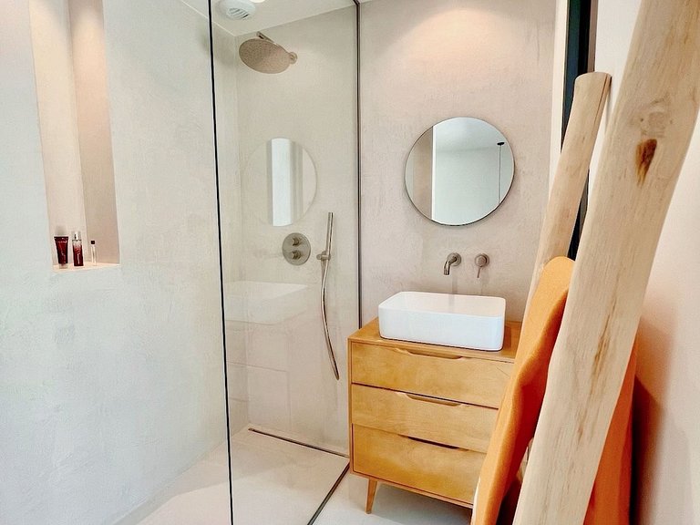 Azu049 - Villa de charme entre vignes à Croix-Valmer