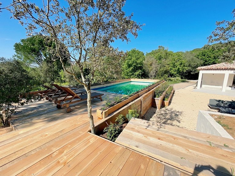 Azu049 - Villa de charme entre vignes à Croix-Valmer