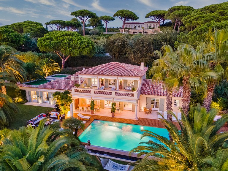 Azu051 - Amazing luxury villa with pool in St. Tropez