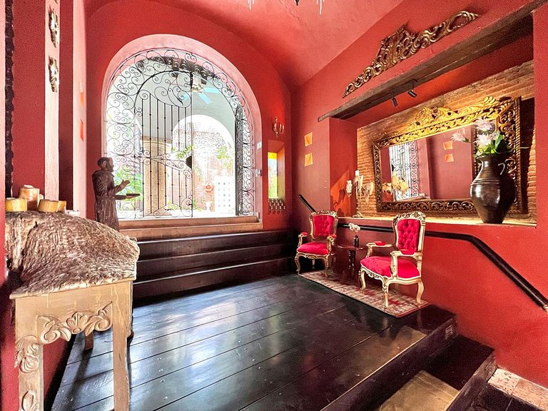 Car071 - Encantadora casa en el centro histórico