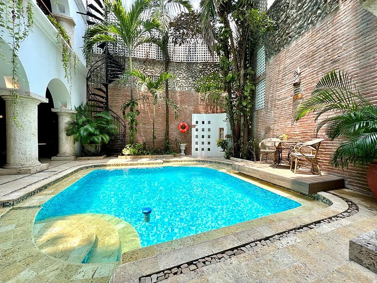 Car071 - Charmosa casa no centro histórico de Cartagena