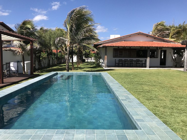 Cea064 - Villa frente mar com piscina em Guajiru