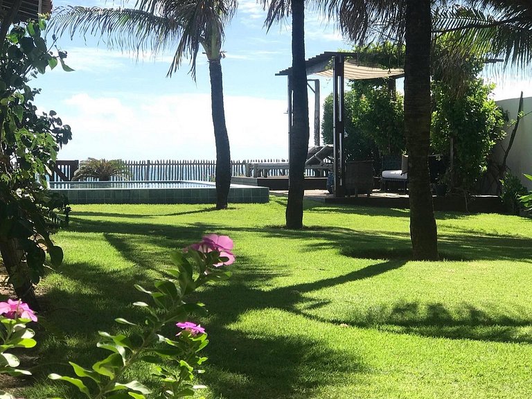 Cea064 - Villa frente mar com piscina em Guajiru