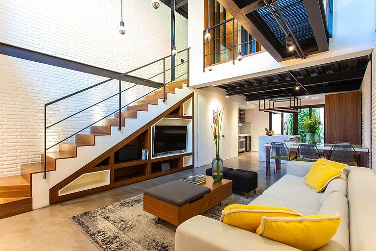 Car040 - Beautiful 2-bedroom loft in the Historic Center