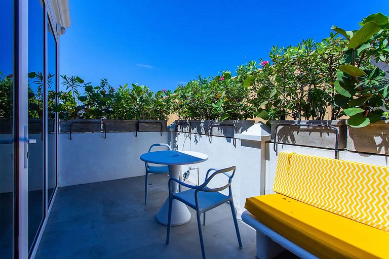 Car040 - Beautiful 2-bedroom loft in the Historic Center