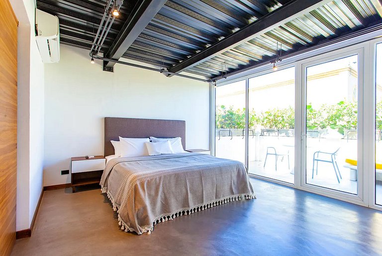 Car040 - Beautiful 2-bedroom loft in the Historic Center