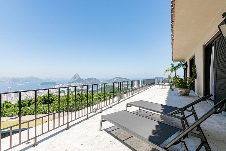 Rio019 - Mansão com vista em Santa Teresa