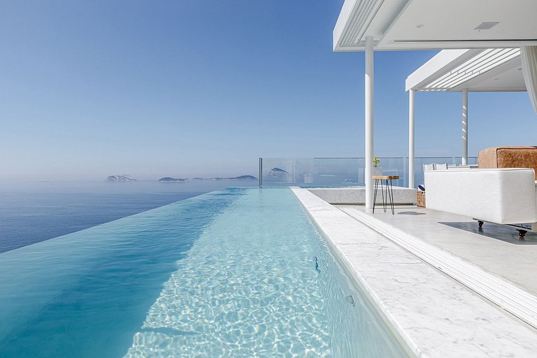 Rio088 - Fantástica cobertura de 4 suítes no Vidigal